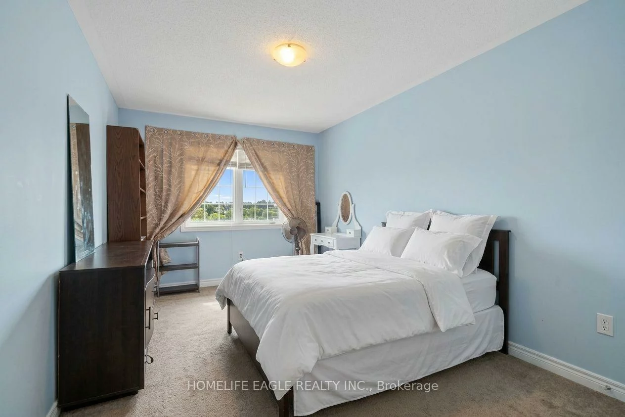 746, Yarfield, Glenway Estates, Newmarket