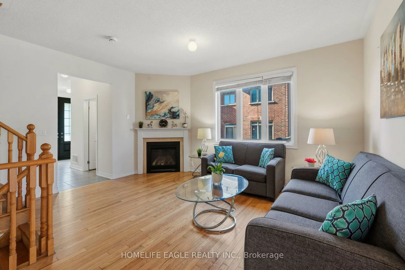 746, Yarfield, Glenway Estates, Newmarket