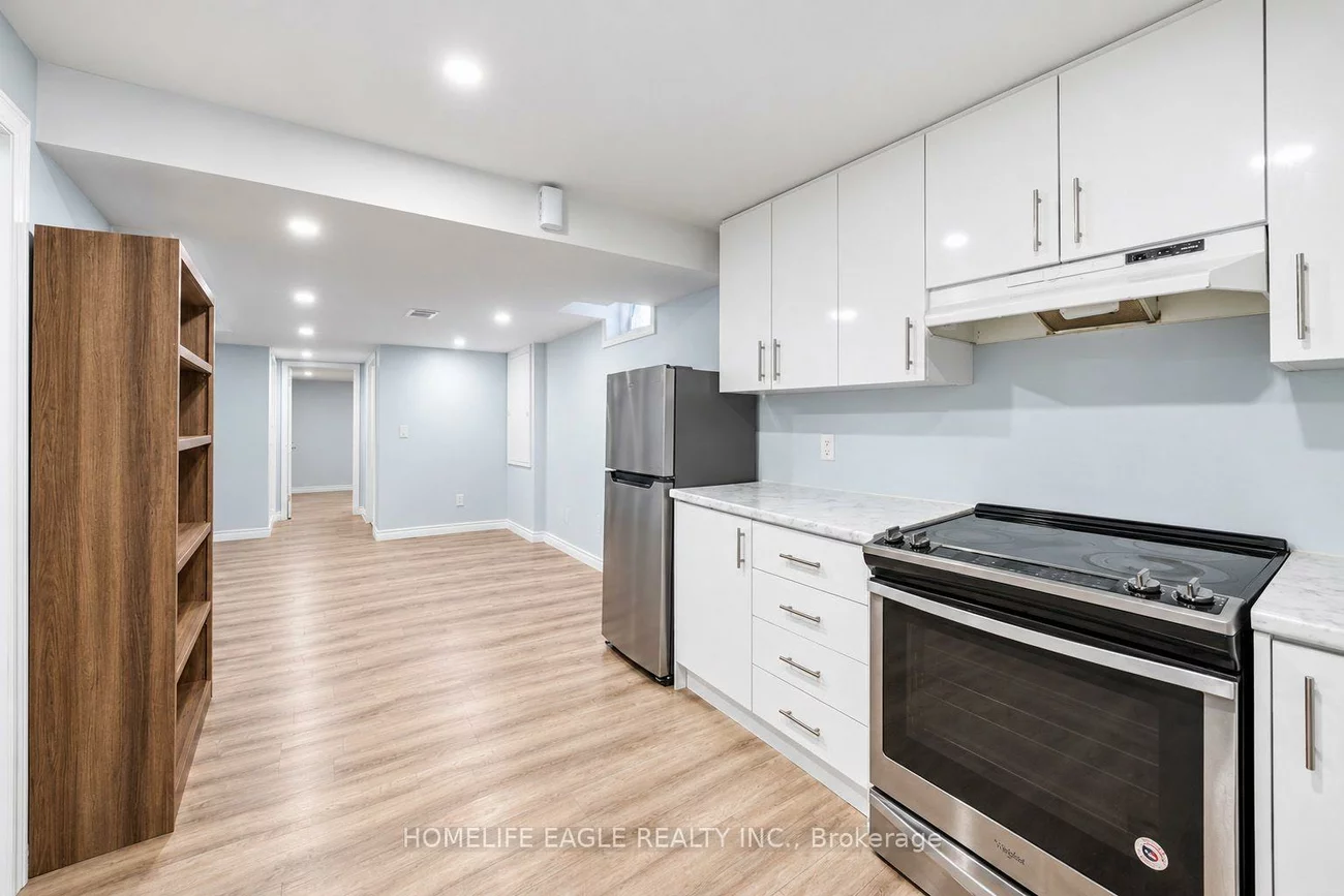 746, Yarfield, Glenway Estates, Newmarket