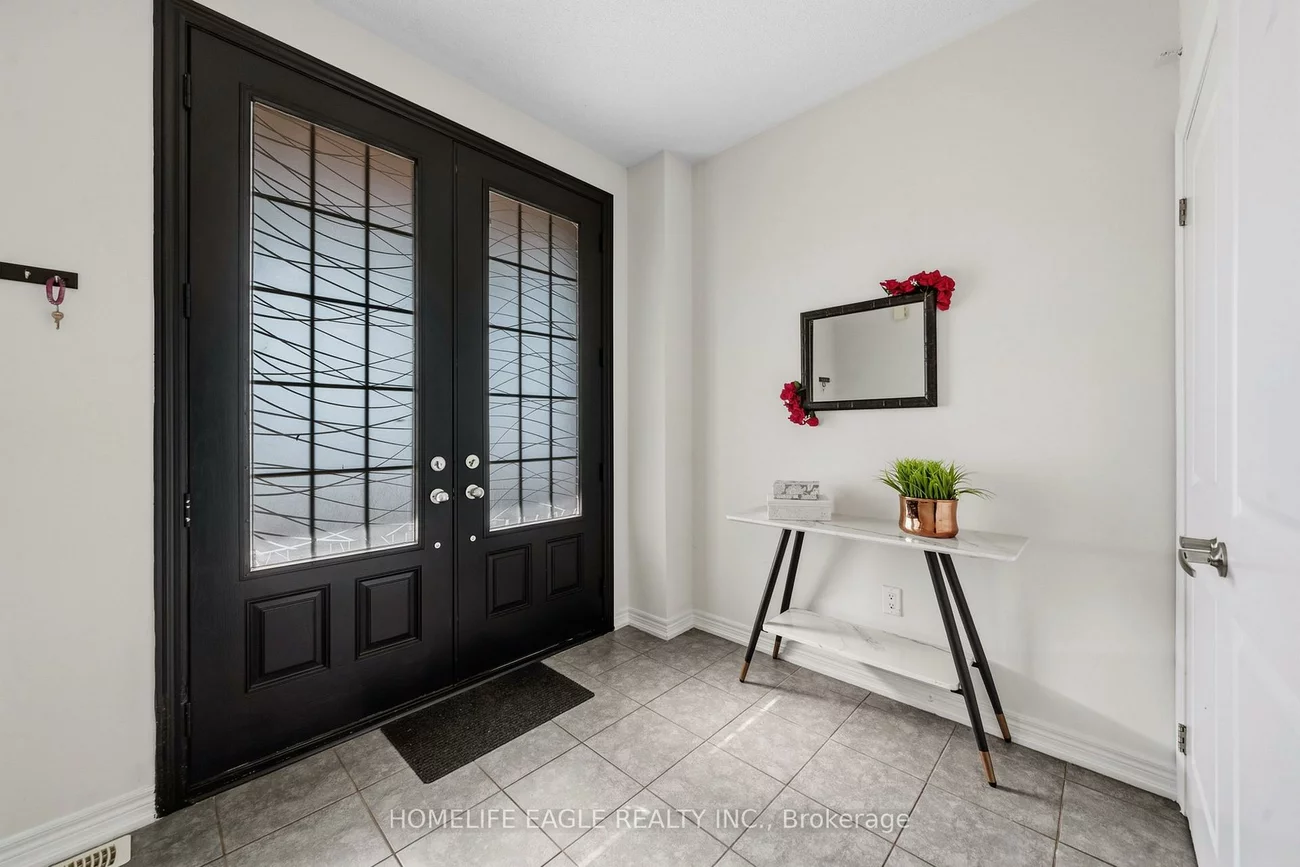 746, Yarfield, Glenway Estates, Newmarket
