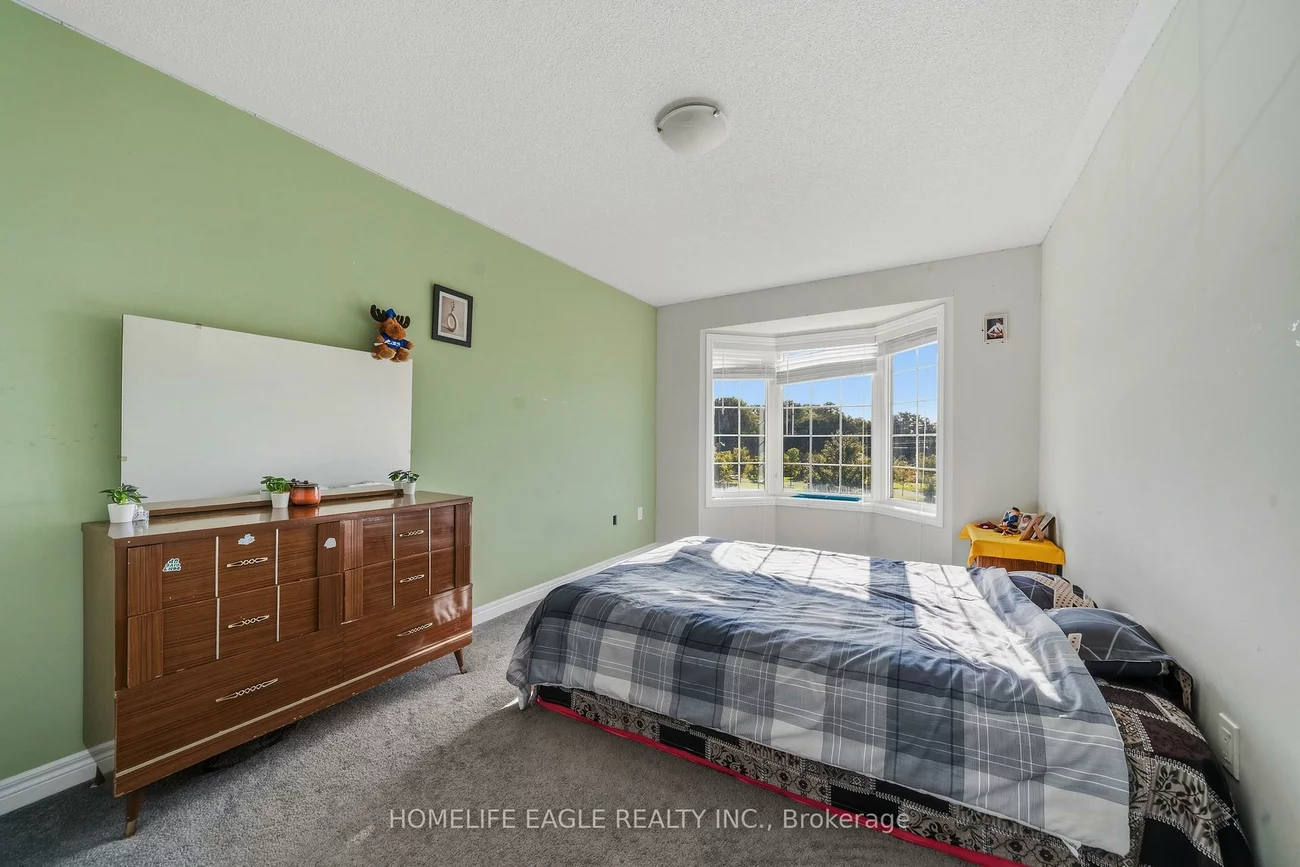 746, Yarfield, Glenway Estates, Newmarket