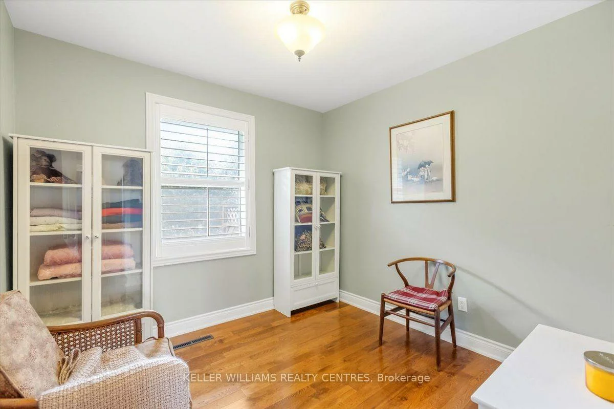 228, Kathryn, Central Newmarket, Newmarket