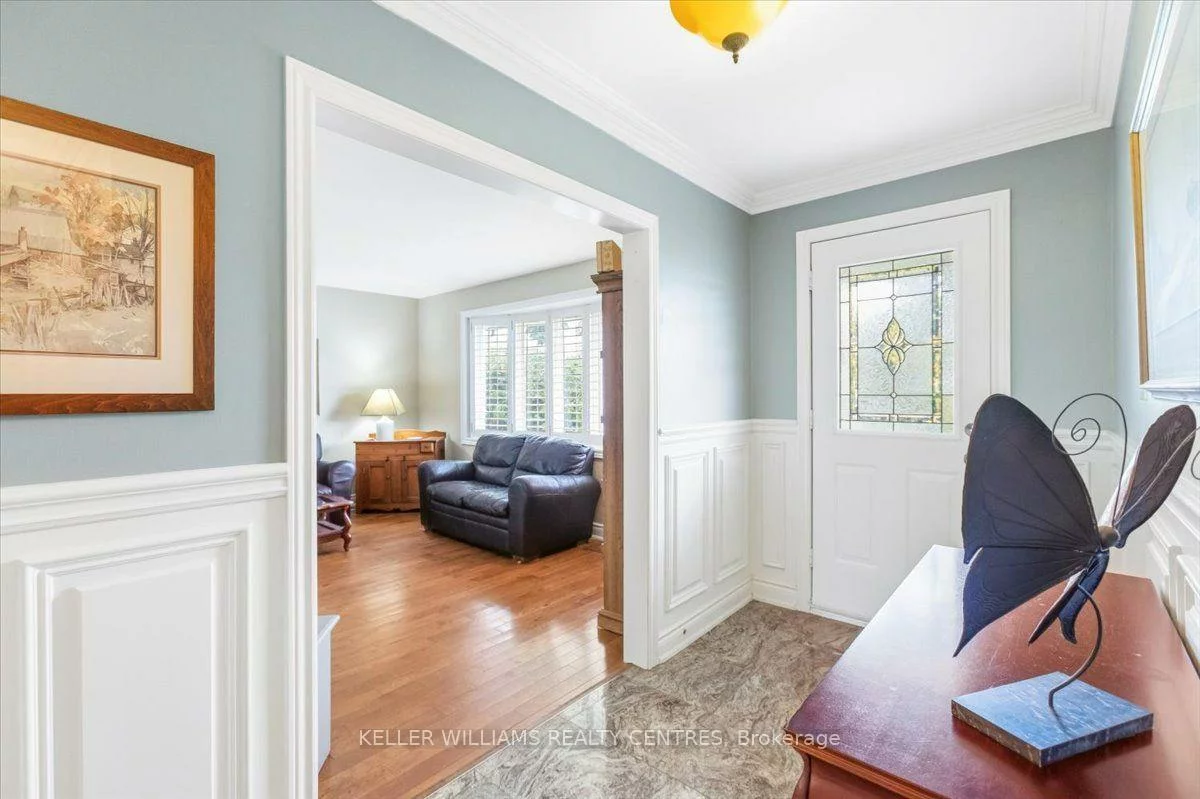 228, Kathryn, Central Newmarket, Newmarket