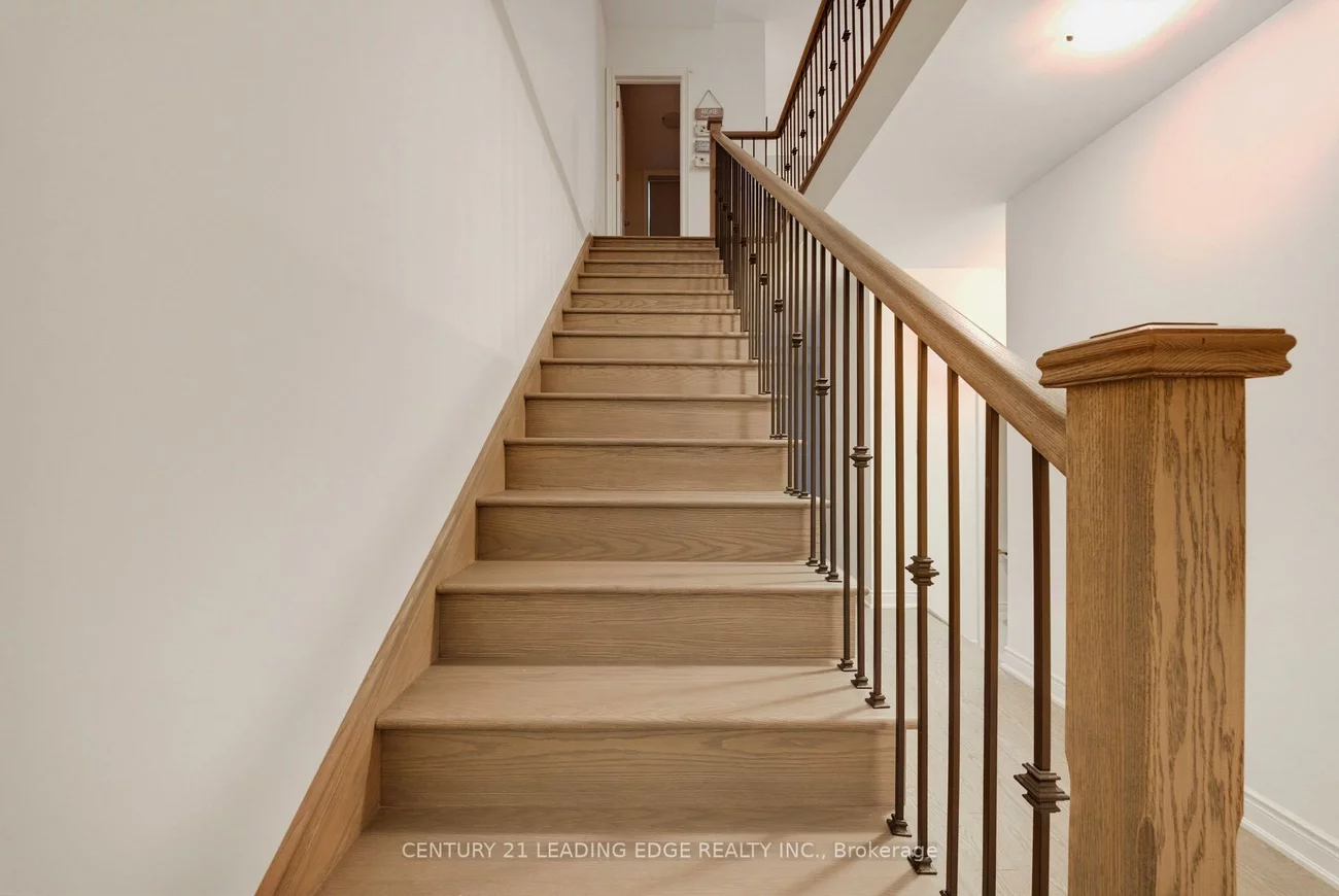 332, Laplante, Summerhill Estates, Newmarket