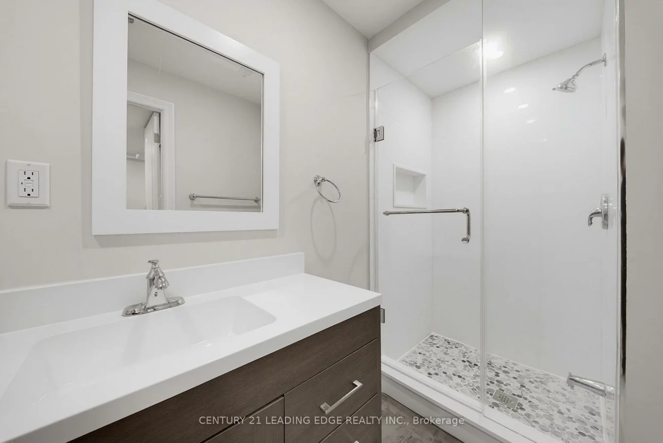 332, Laplante, Summerhill Estates, Newmarket