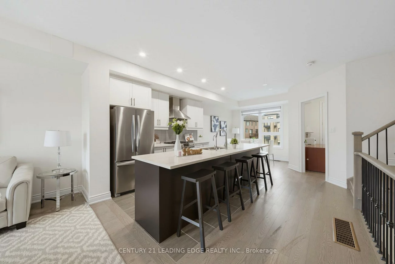 332, Laplante, Summerhill Estates, Newmarket