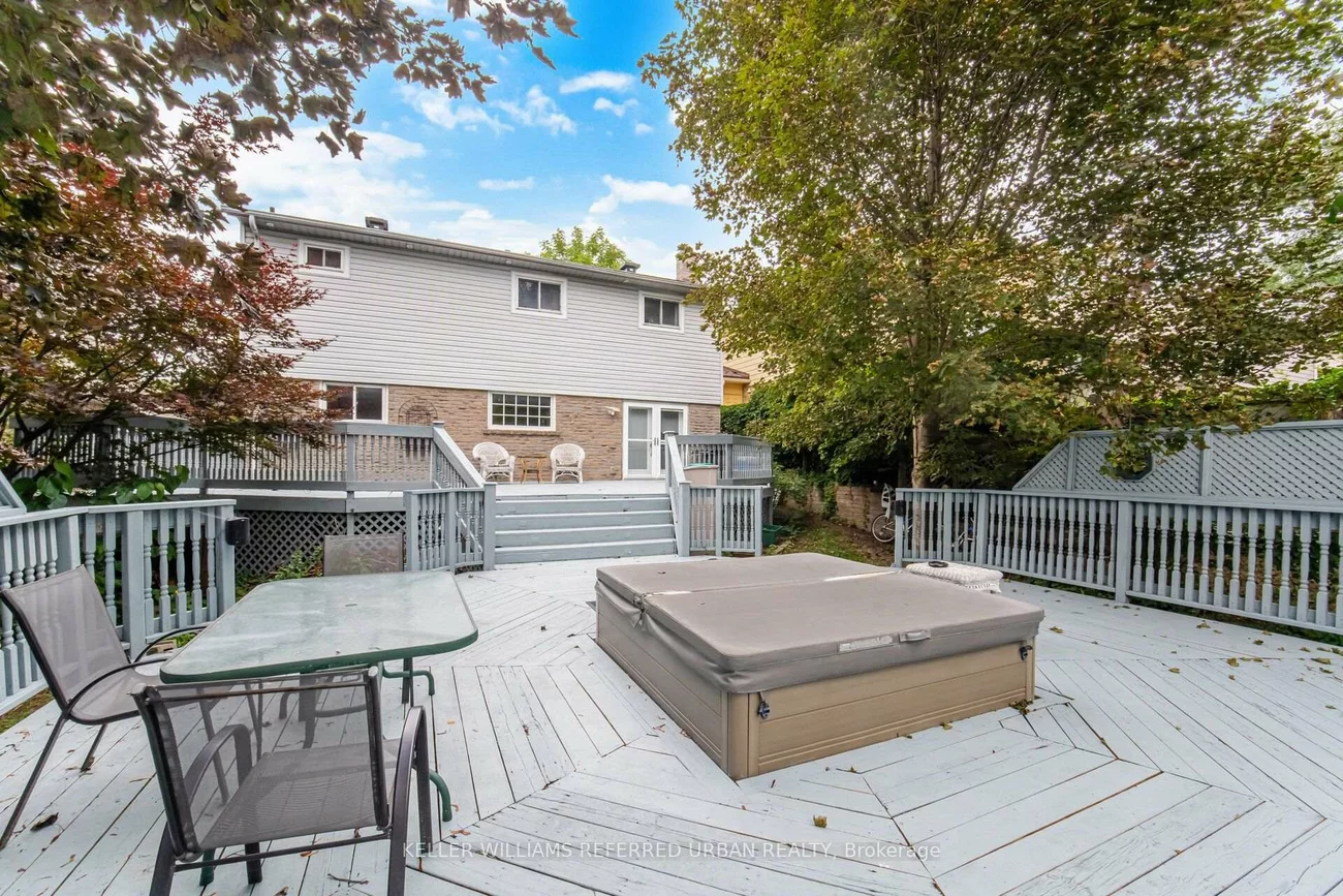 82, Eastman, Huron Heights-Leslie Valley, Newmarket