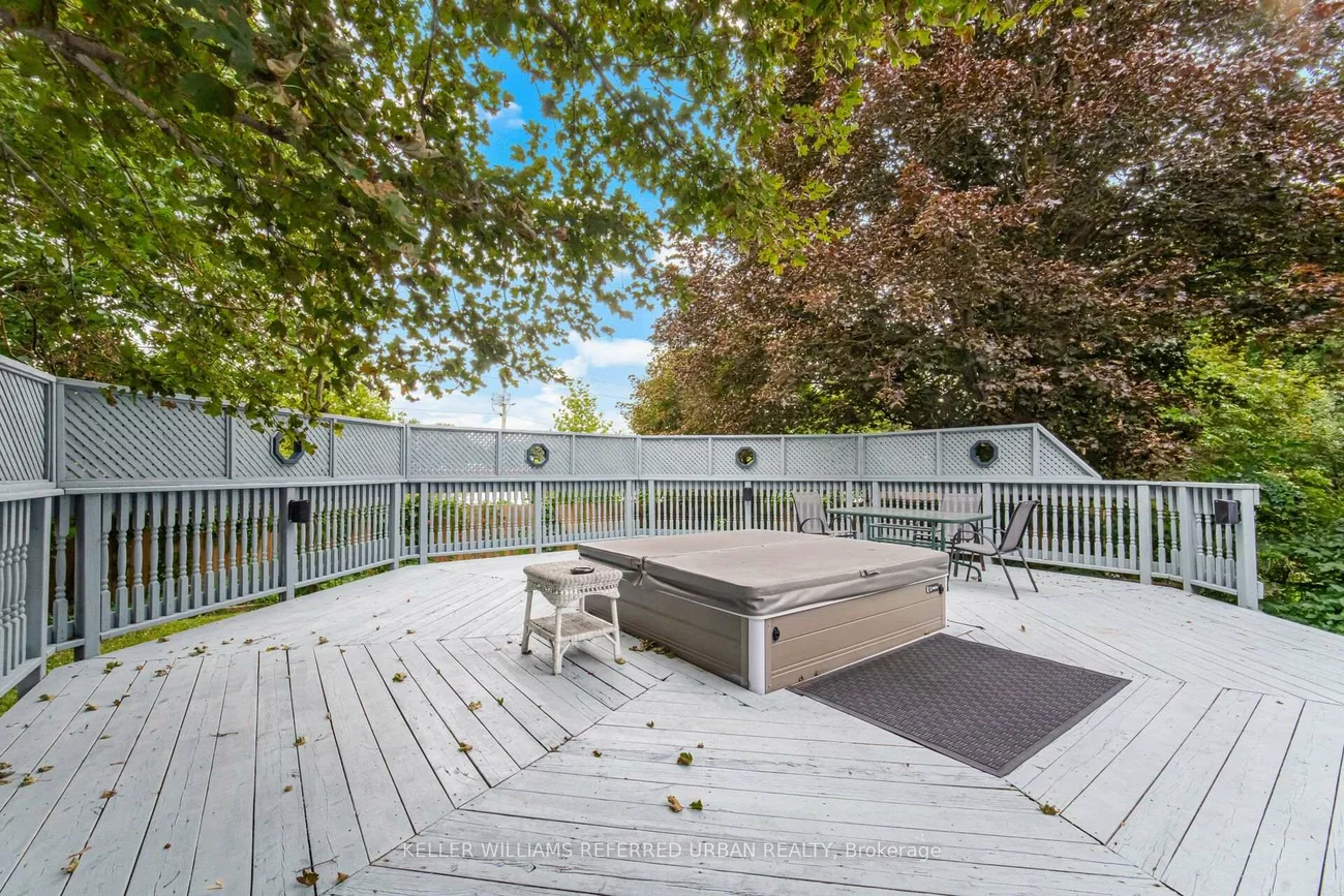82, Eastman, Huron Heights-Leslie Valley, Newmarket