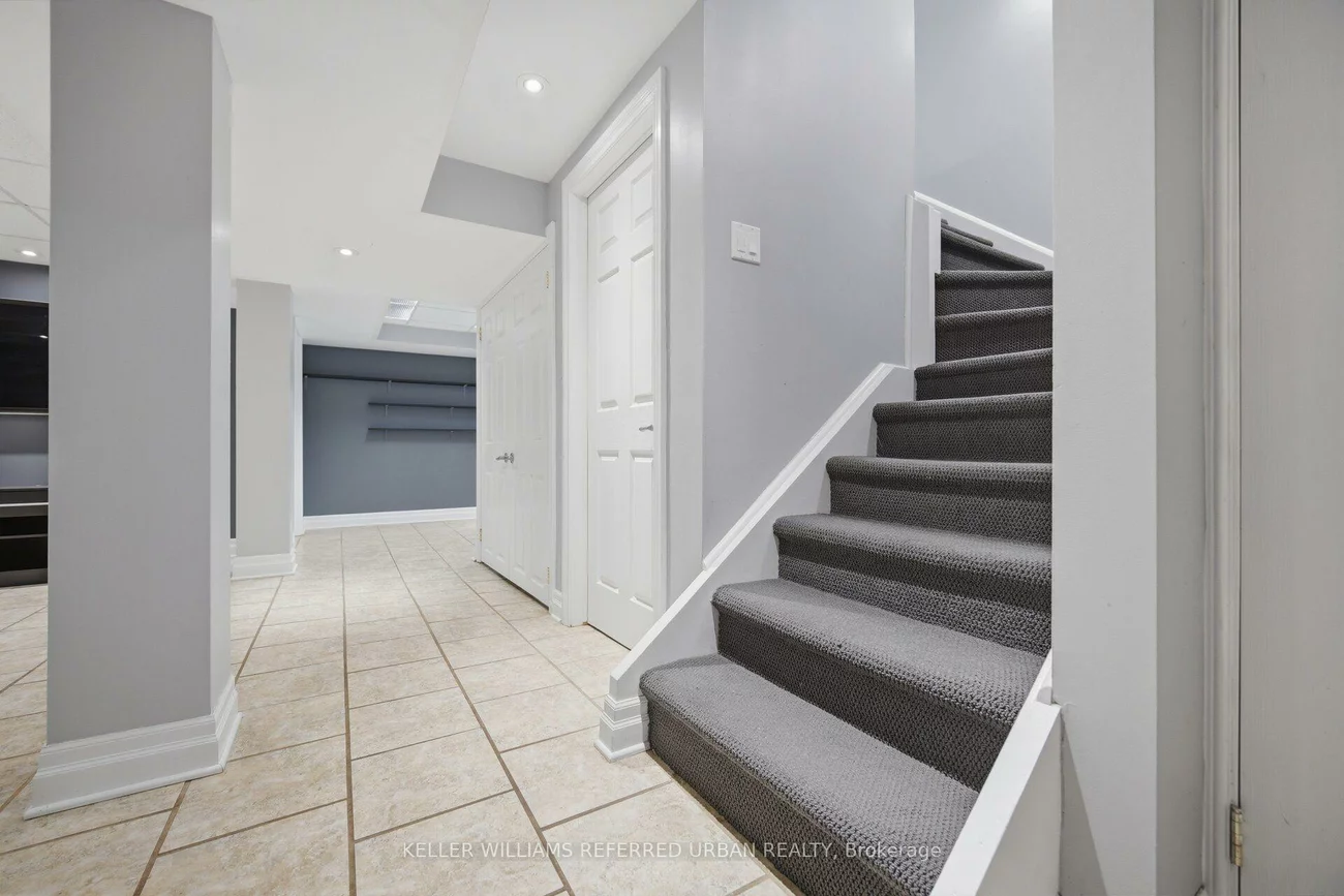 82, Eastman, Huron Heights-Leslie Valley, Newmarket