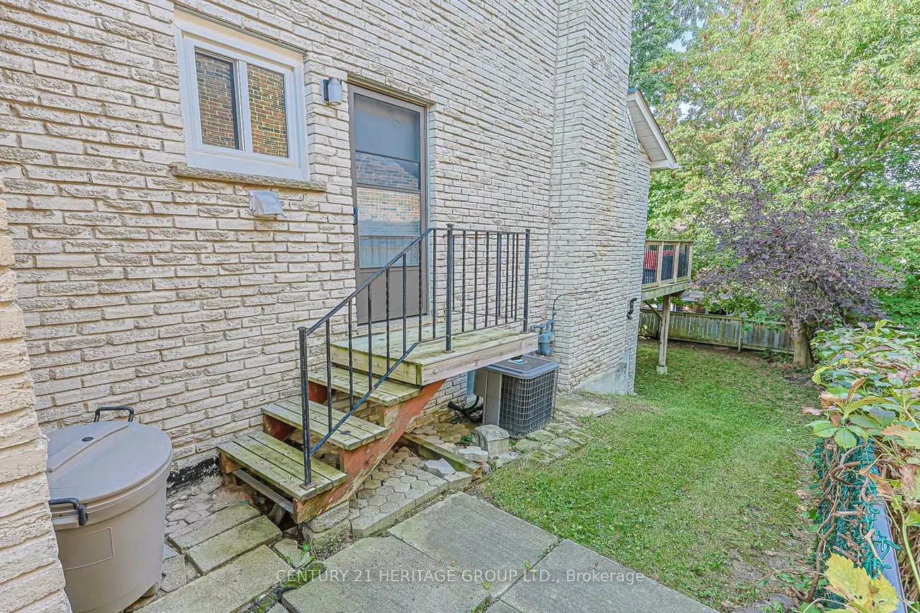 66, Howlett, Huron Heights-Leslie Valley, Newmarket