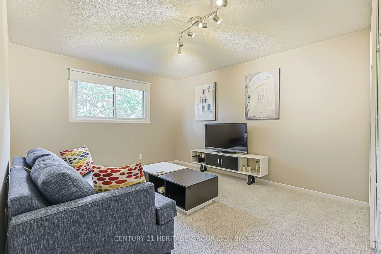 66, Howlett, Huron Heights-Leslie Valley, Newmarket