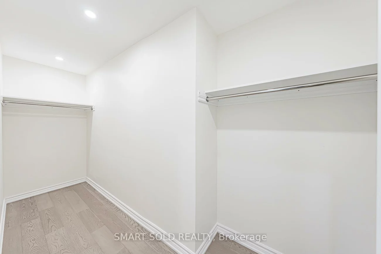 158, Park, Central Newmarket, Newmarket
