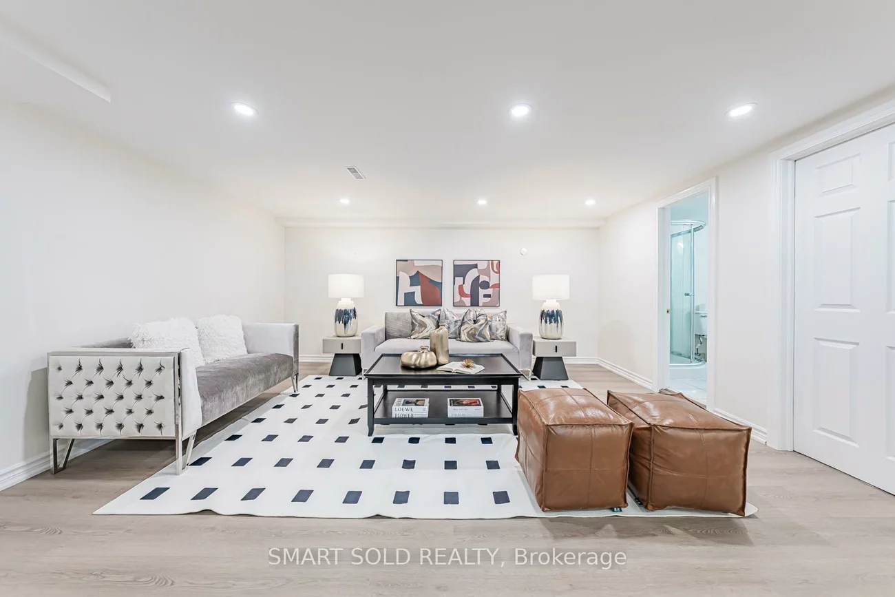 158, Park, Central Newmarket, Newmarket