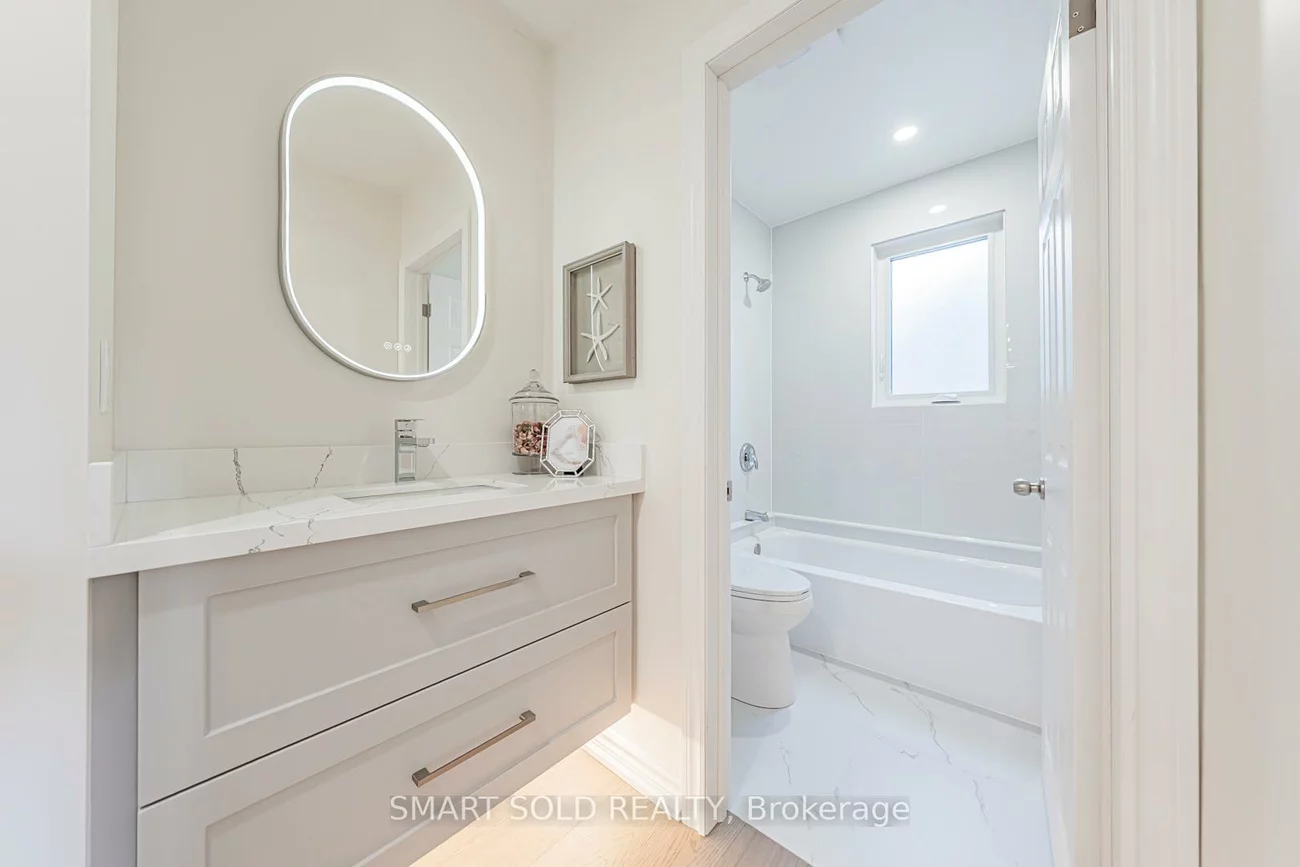 158, Park, Central Newmarket, Newmarket