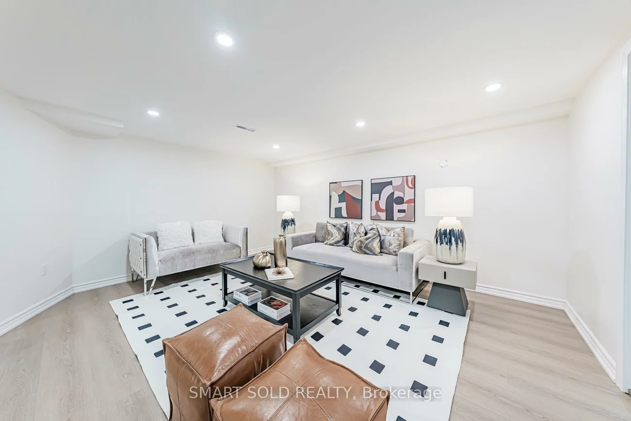 158, Park, Central Newmarket, Newmarket