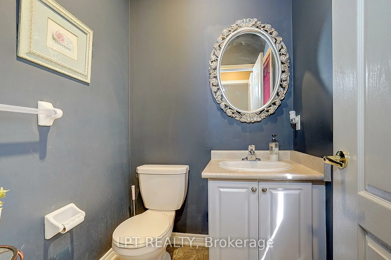 1168, McTavish, Stonehaven-Wyndham, Newmarket