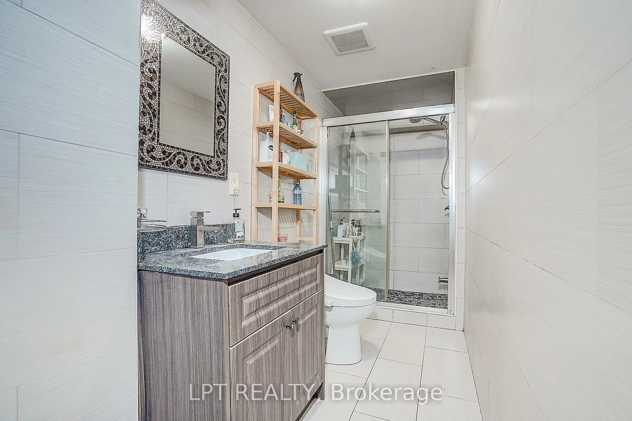 1168, McTavish, Stonehaven-Wyndham, Newmarket