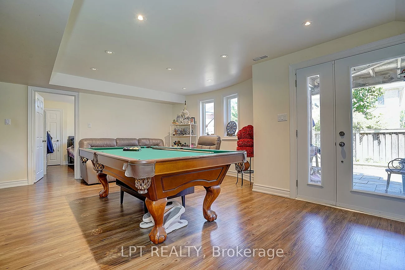 1168, McTavish, Stonehaven-Wyndham, Newmarket