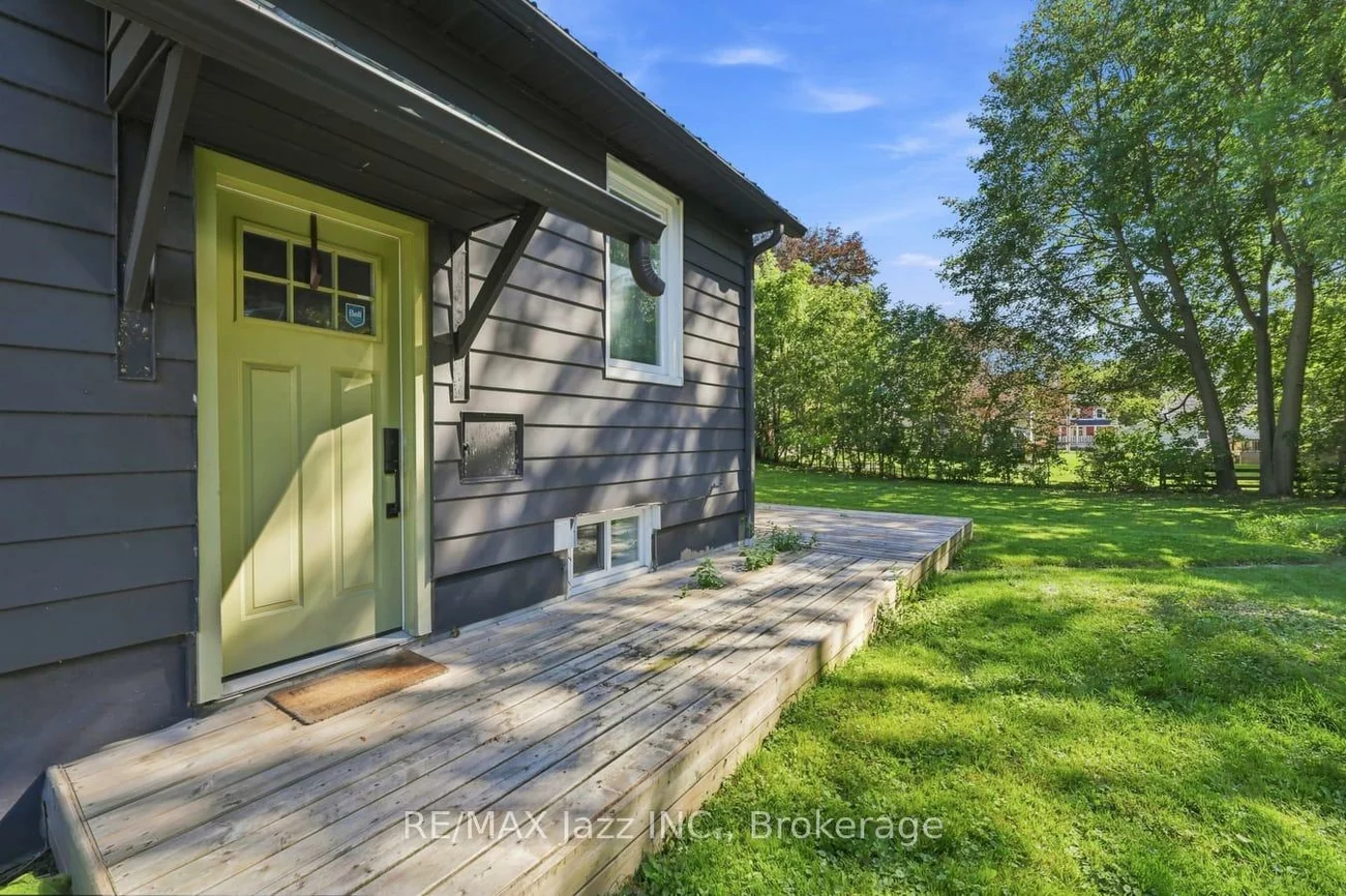 388, Eagle, Central Newmarket, Newmarket