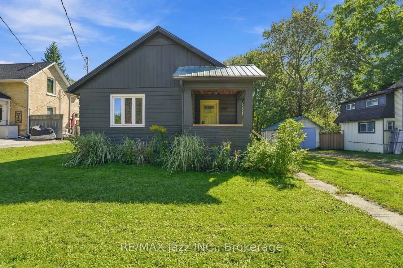 388, Eagle, Central Newmarket, Newmarket