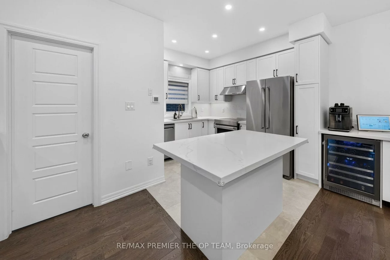 233, Vivant, Woodland Hill, Newmarket
