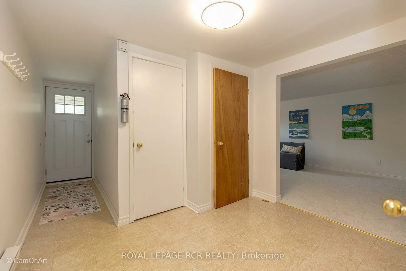 364, Dixon, Central Newmarket, Newmarket