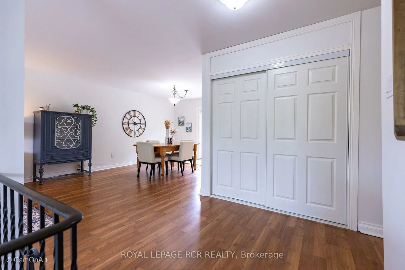 364, Dixon, Central Newmarket, Newmarket