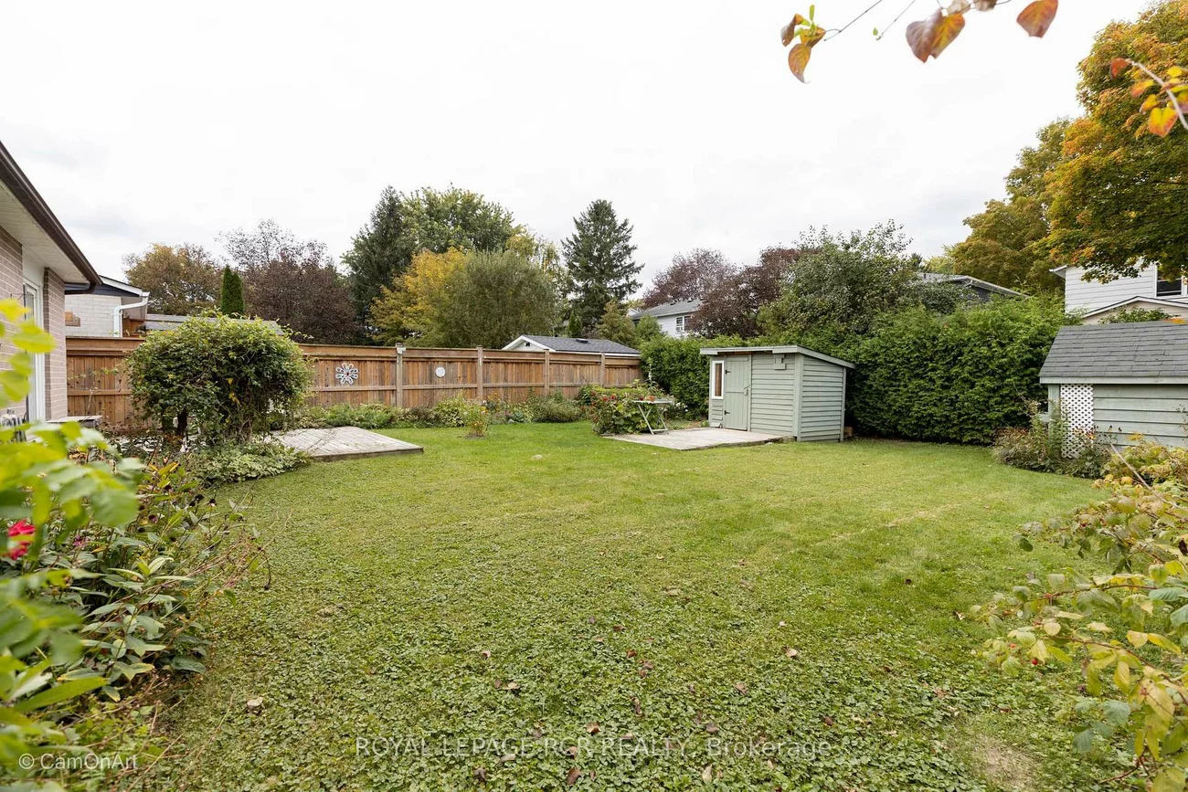 364, Dixon, Central Newmarket, Newmarket