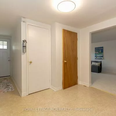364, Dixon, Central Newmarket, Newmarket