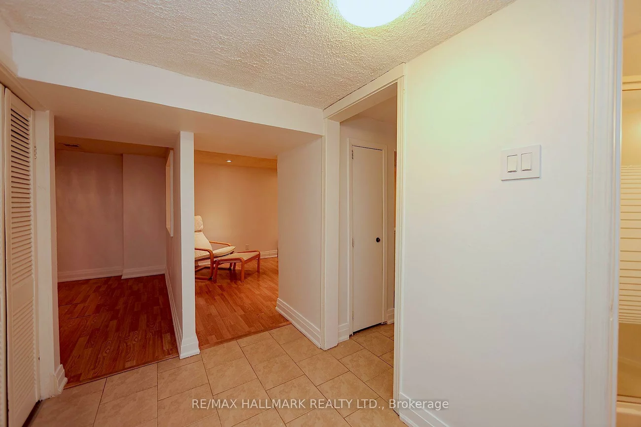 781, Pam, Huron Heights-Leslie Valley, Newmarket