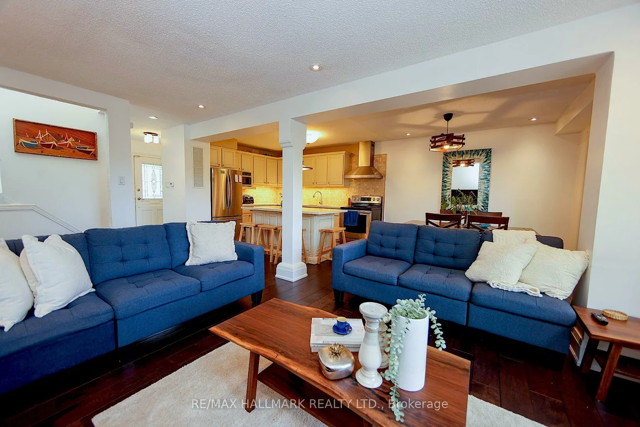781, Pam, Huron Heights-Leslie Valley, Newmarket