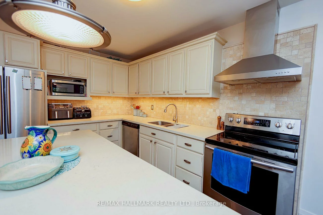 781, Pam, Huron Heights-Leslie Valley, Newmarket