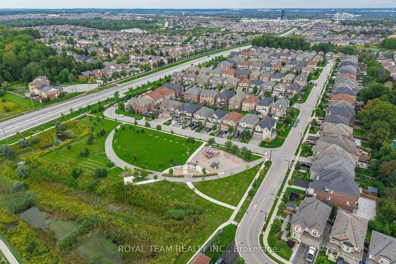 636, Mcgregor Farm, Glenway Estates, Newmarket