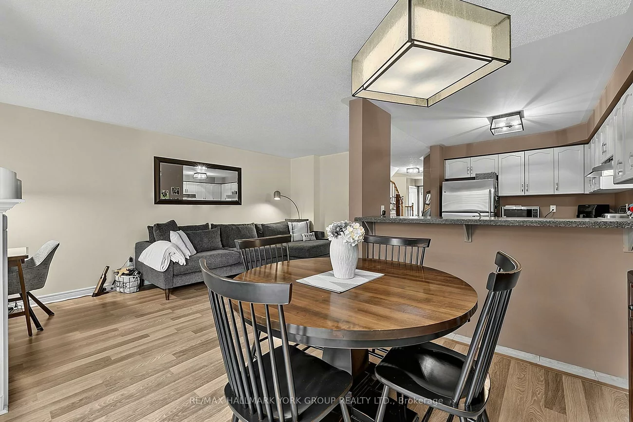 620, Bondi, Gorham-College Manor, Newmarket