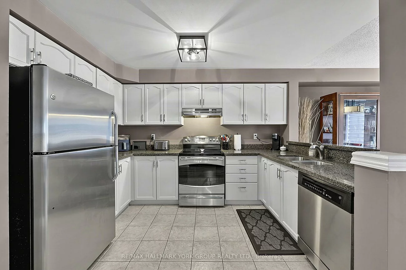 620, Bondi, Gorham-College Manor, Newmarket