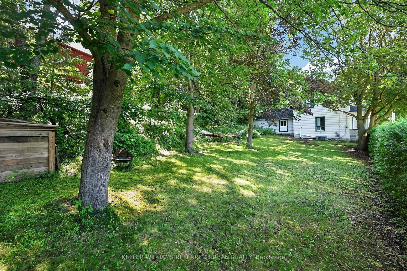 341, Cotter, Central Newmarket, Newmarket