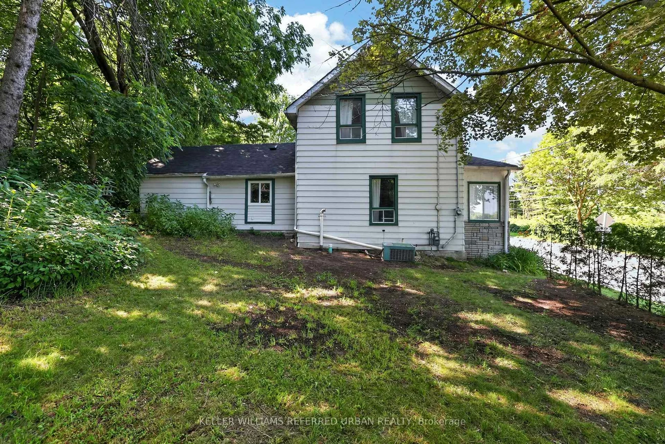 341, Cotter, Central Newmarket, Newmarket