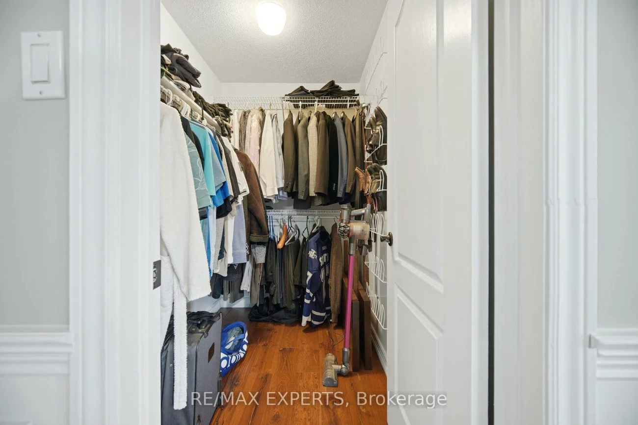 904, Damascus, Stonehaven-Wyndham, Newmarket