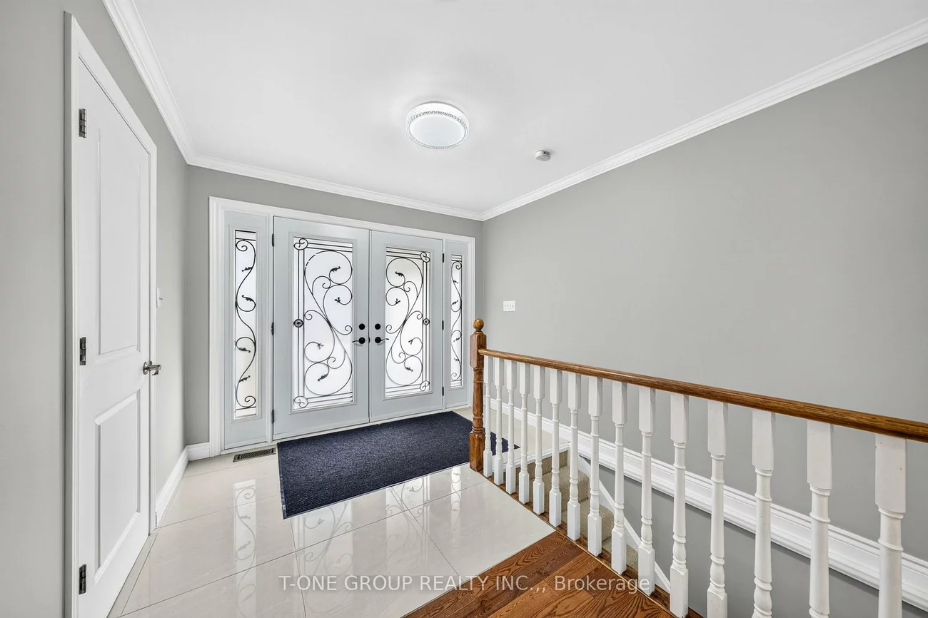 70, Hamilton, Huron Heights-Leslie Valley, Newmarket
