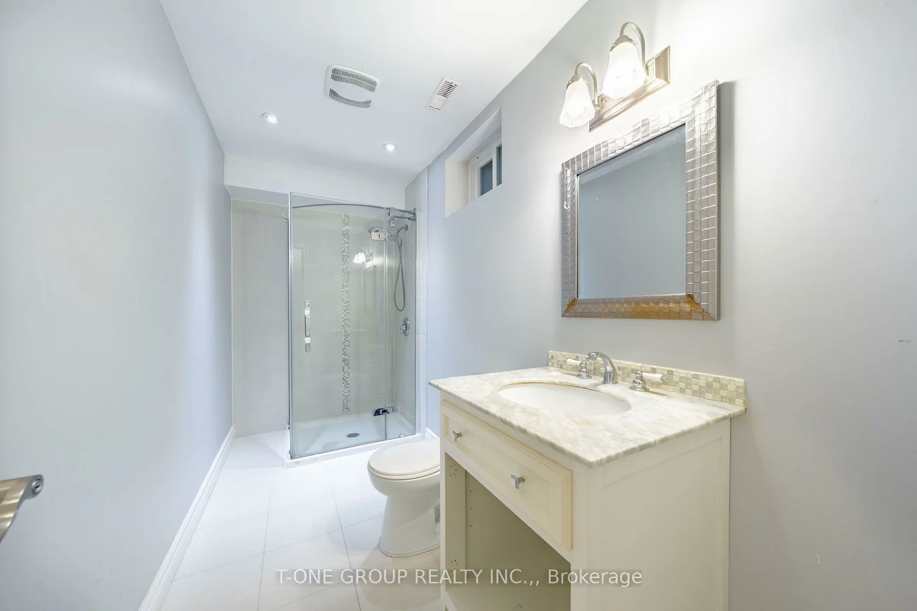 70, Hamilton, Huron Heights-Leslie Valley, Newmarket