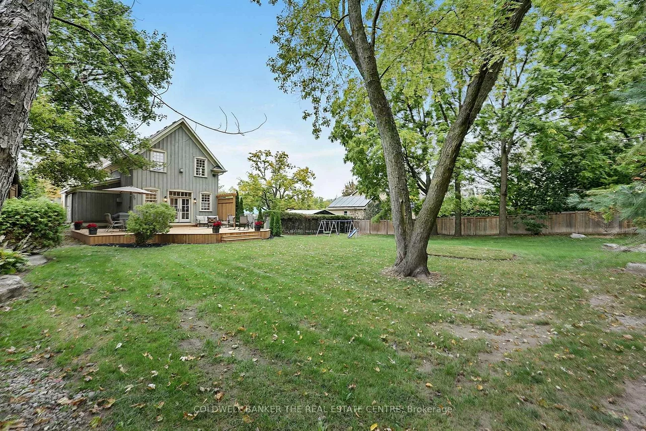 296, Eagle, Central Newmarket, Newmarket