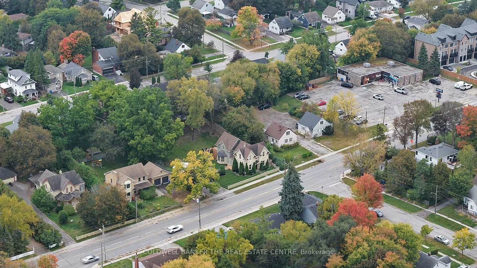 296, Eagle, Central Newmarket, Newmarket