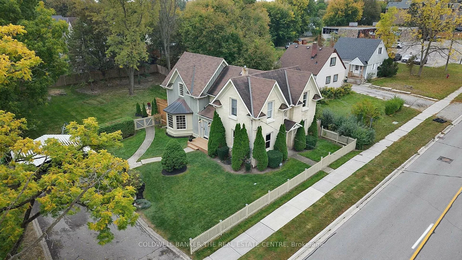 296, Eagle, Central Newmarket, Newmarket