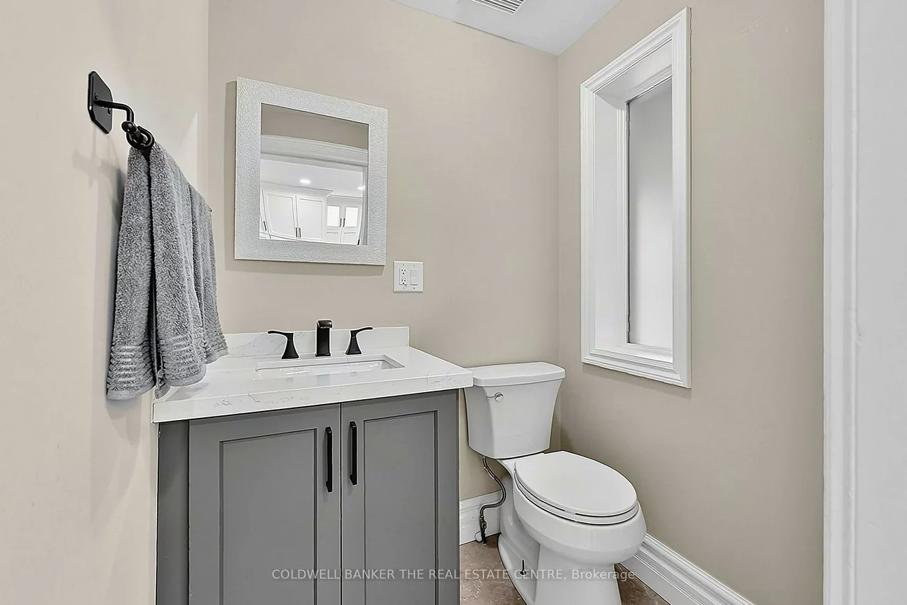 296, Eagle, Central Newmarket, Newmarket