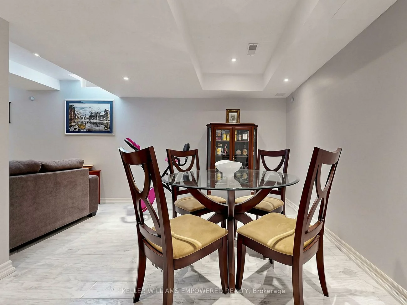 203, Chilcott, Woodland Hill, Newmarket