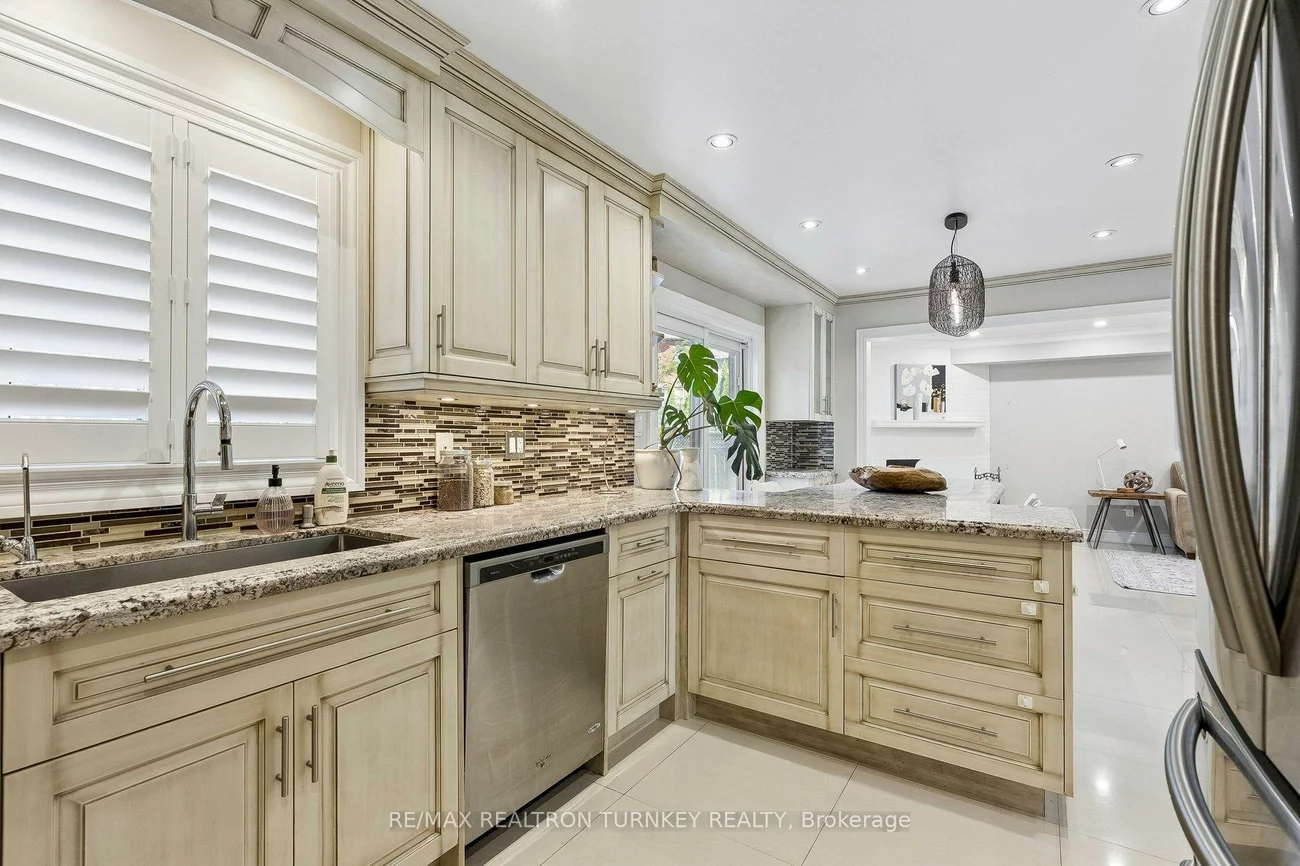 263, Chambers, Armitage, Newmarket