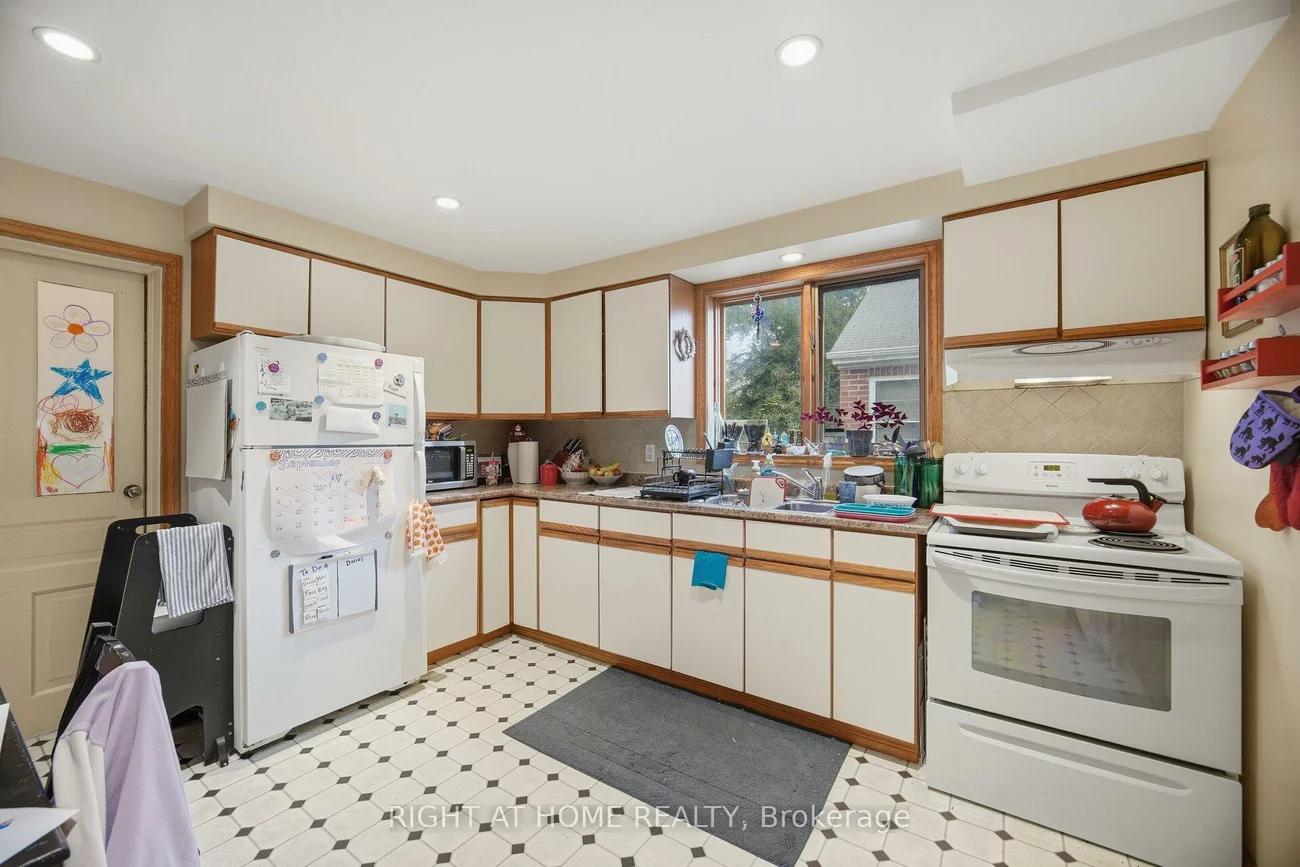 403, Park, Central Newmarket, Newmarket