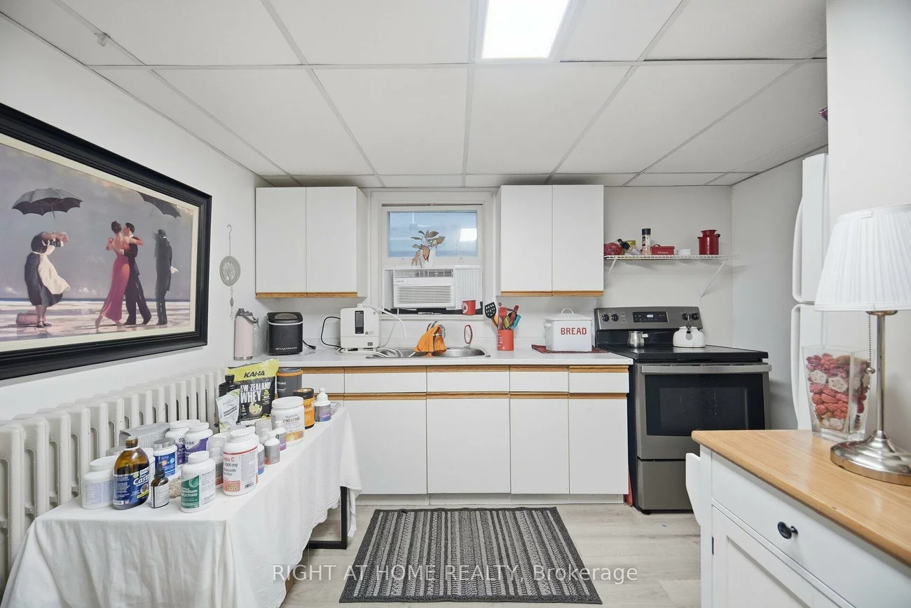 403, Park, Central Newmarket, Newmarket