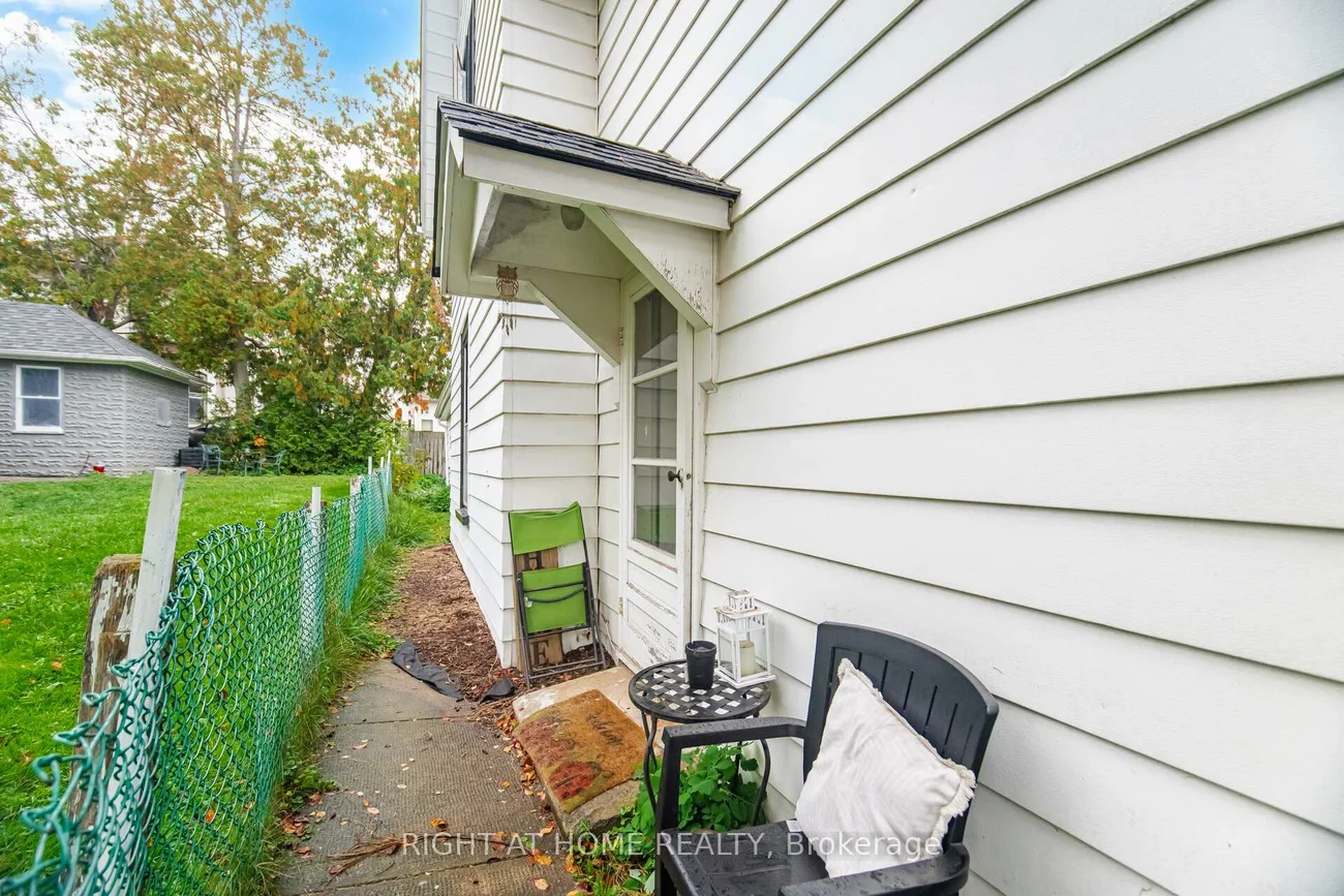 403, Park, Central Newmarket, Newmarket