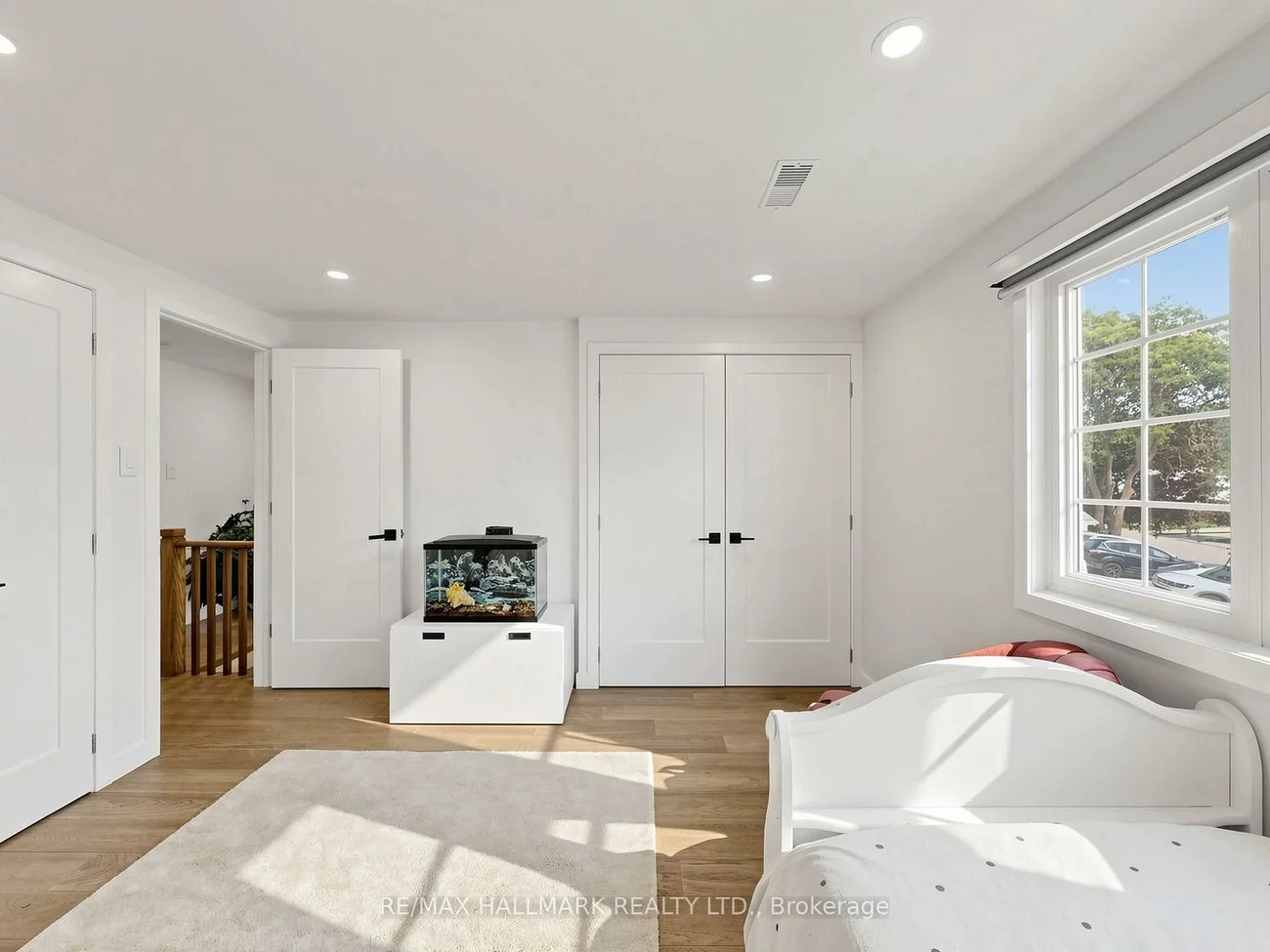 400, Handley, Central Newmarket, Newmarket
